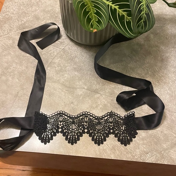 Lace eye mask with love Lilly eyelash blindfold costume new year’s - Picture 1 of 3